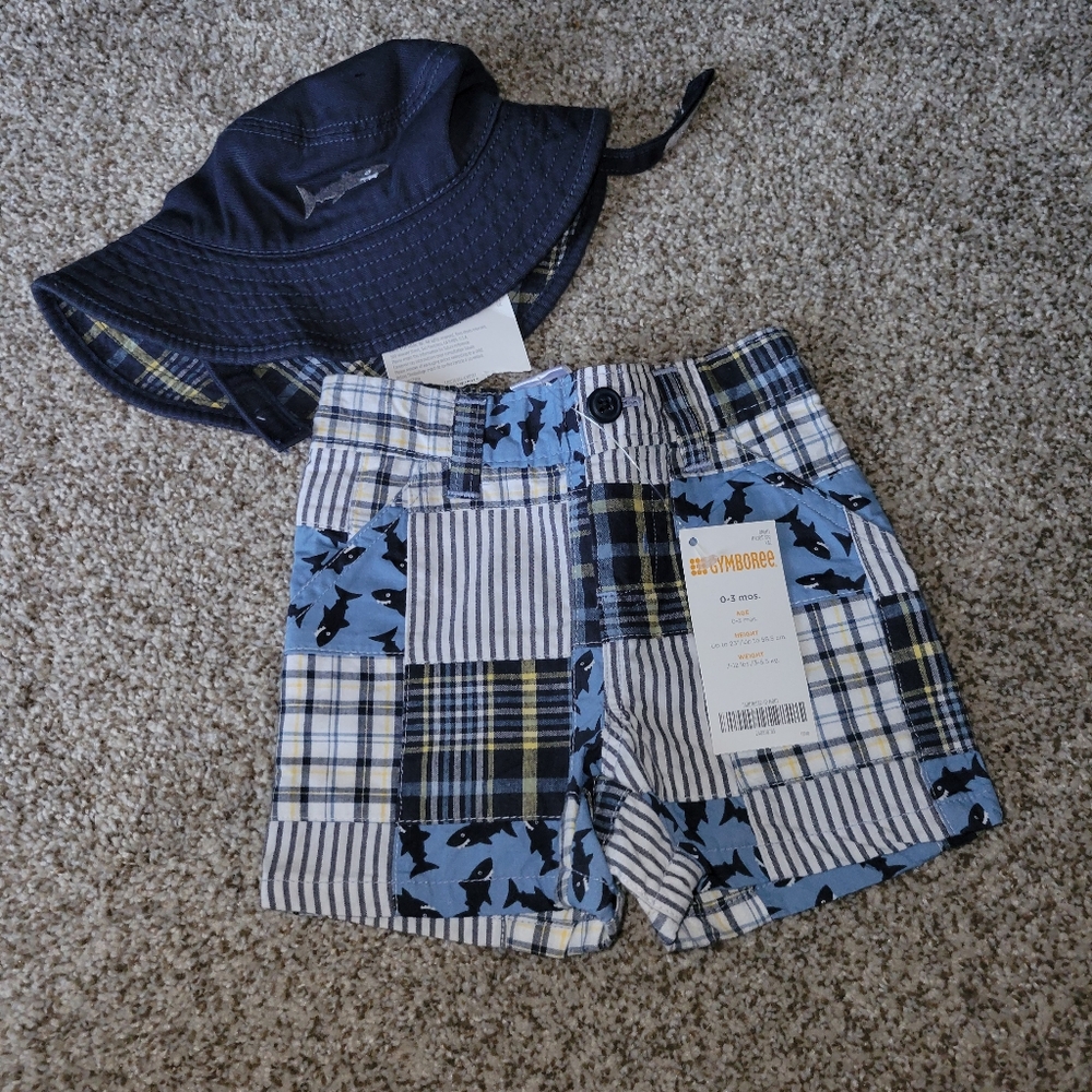 NWT Shark hat and short set. 0-3 mos